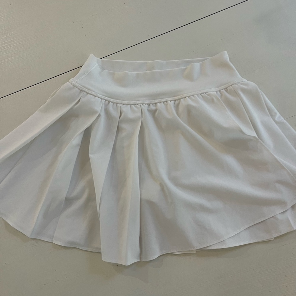 Aerie White Women's Skirt